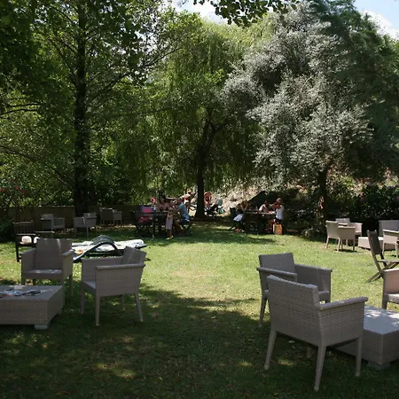 Les Jardins De La Glaciere