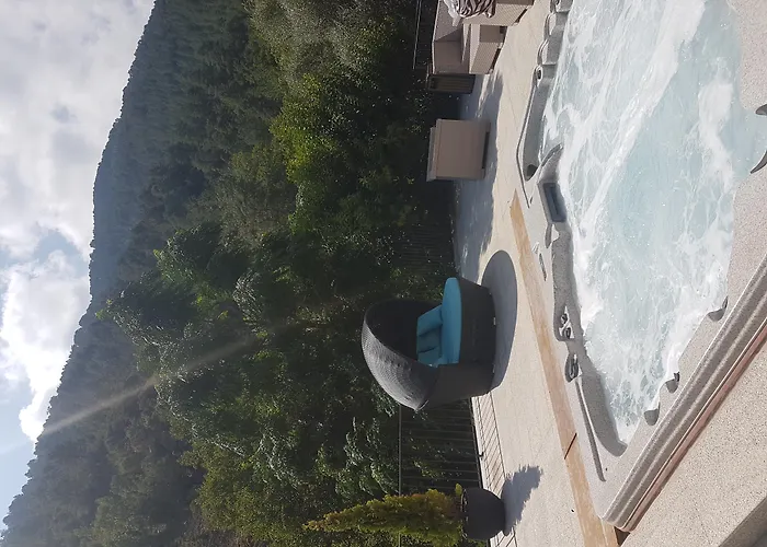 Les Jardins De La Glaciere Отель 3*