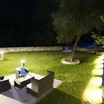 Les Jardins De La Glaciere