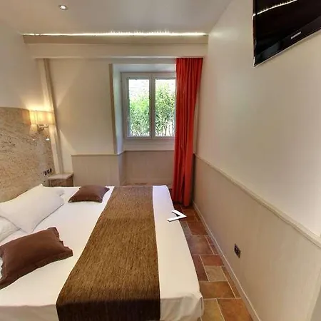 Hotel Les Jardins De La Glaciere