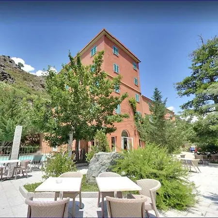 Hotel Les Jardins De La Glaciere 3*