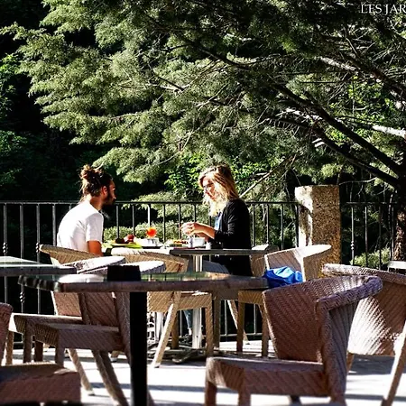 Les Jardins De La Glaciere