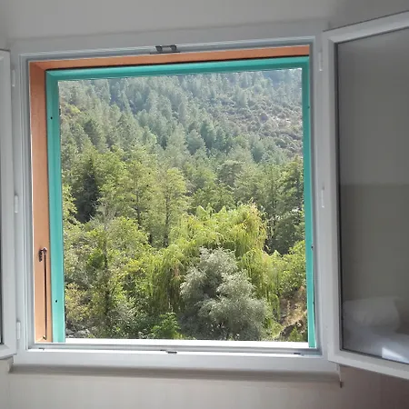 Les Jardins De La Glaciere