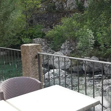 Les Jardins De La Glaciere