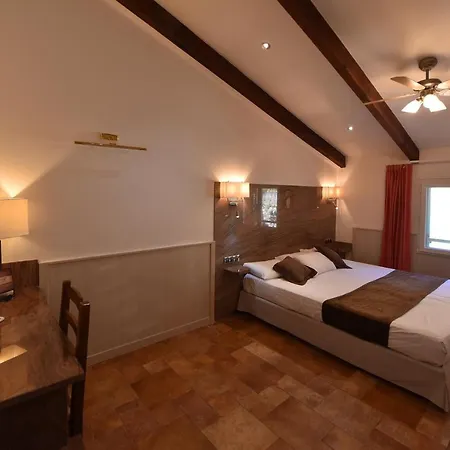 Les Jardins De La Glaciere