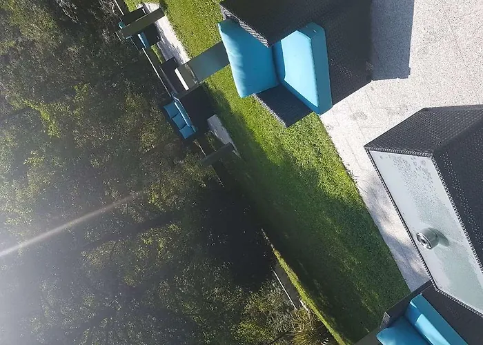 מלון Les Jardins De La Glaciere 3*