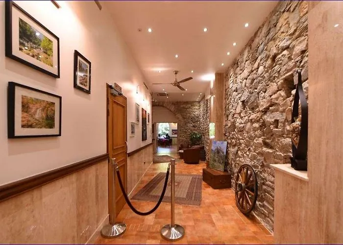 Les Jardins De La Glacière Hotel Corte (Corsica)