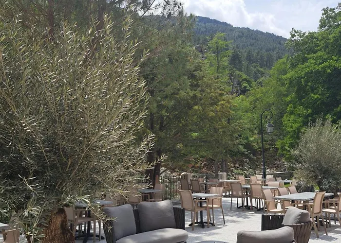 Les Jardins De La Glaciere