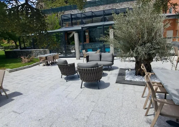 Les Jardins De La Glaciere