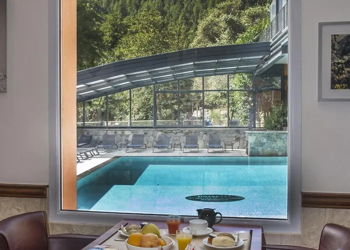 Les Jardins De La Glaciere קורטה