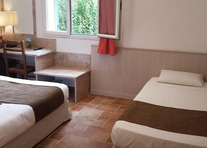 Hotel Les Jardins De La Glaciere Corte (Corsica)